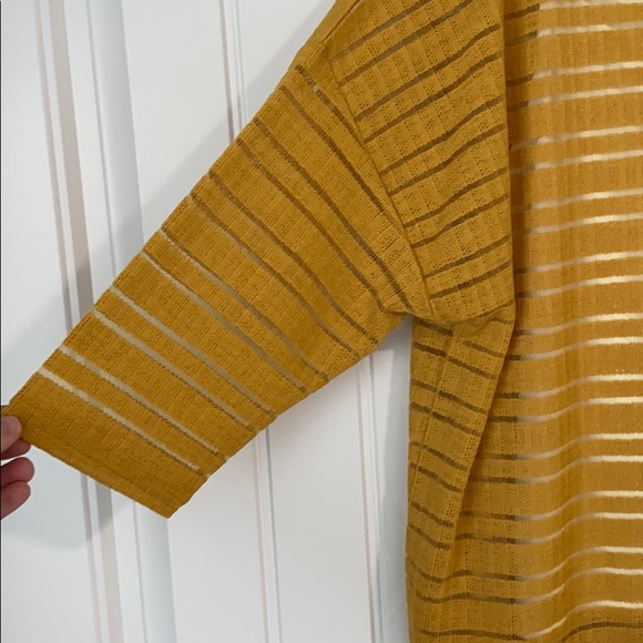 Jones New York Blouse - Picture 2 of 2